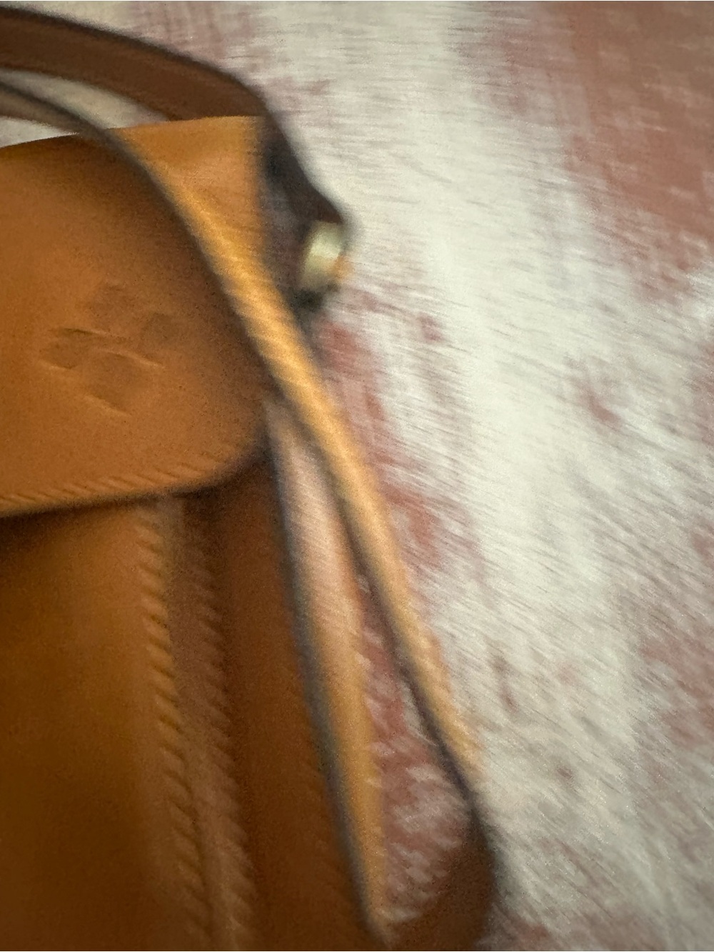 Patricia Nash Cascina Crossbody bag in cognac - Picture 2 of 11